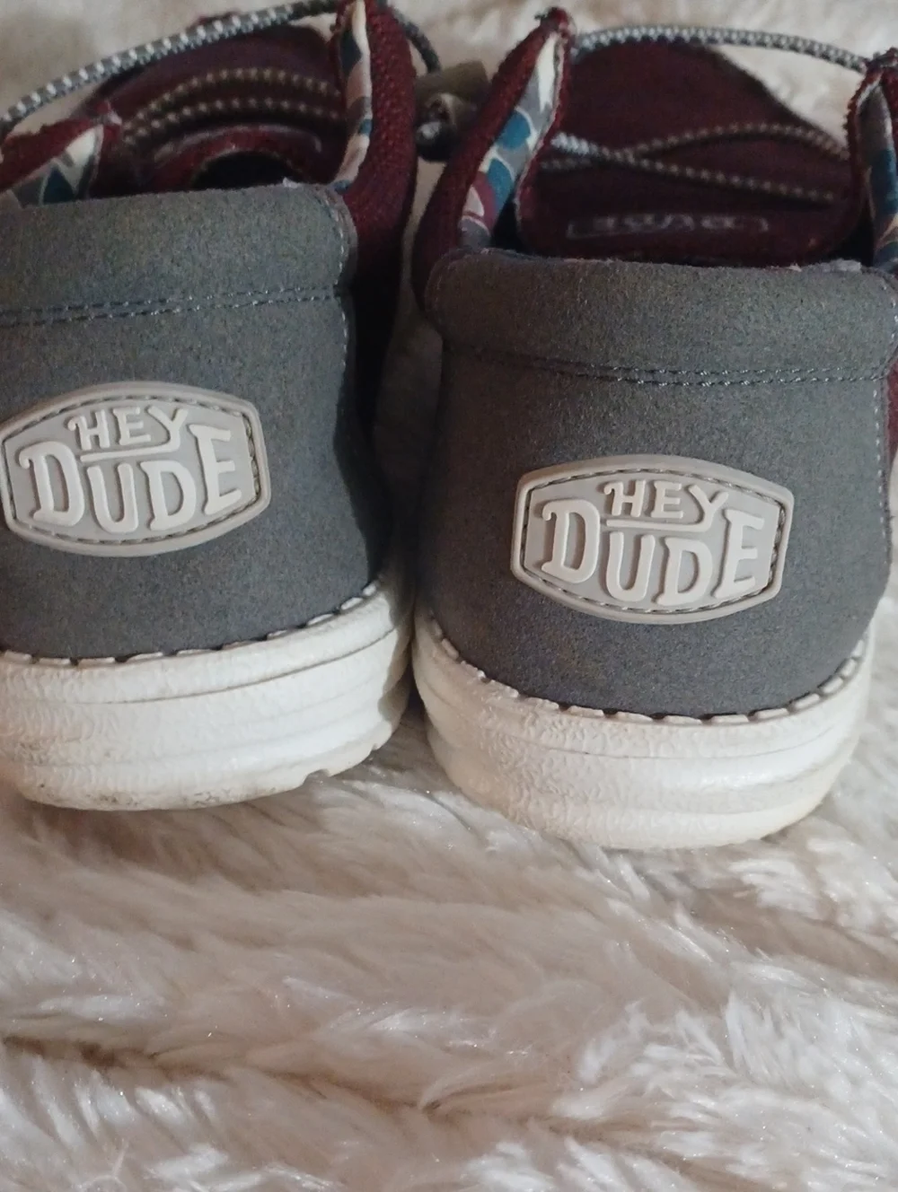 Unisex Hey Dudes Women Sz11 Men Sz9